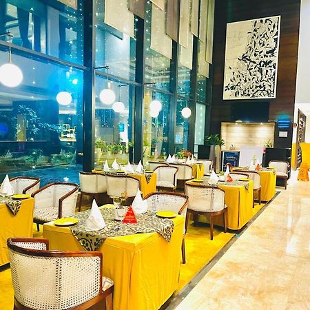 Fortune District Centre, Ghaziabad - Member Itc Hotels' Group Buitenkant foto