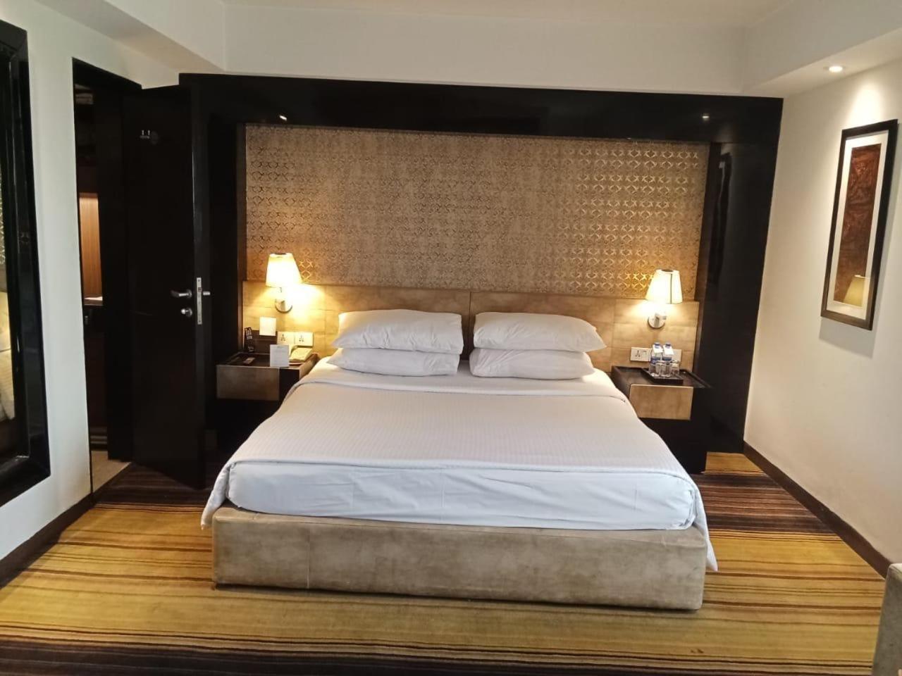 Fortune District Centre, Ghaziabad - Member Itc Hotels' Group Buitenkant foto