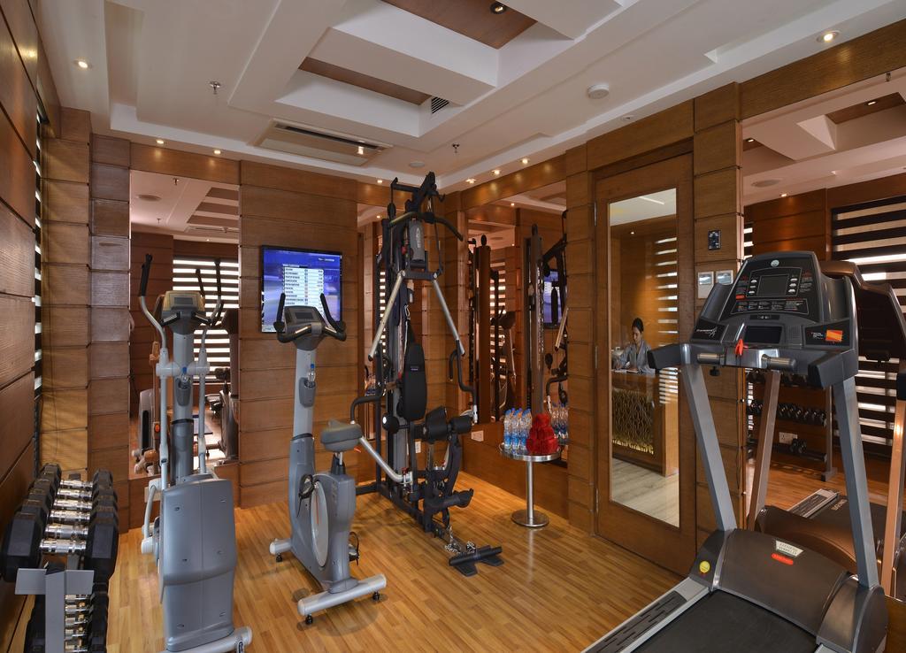 Fortune District Centre, Ghaziabad - Member Itc Hotels' Group Buitenkant foto