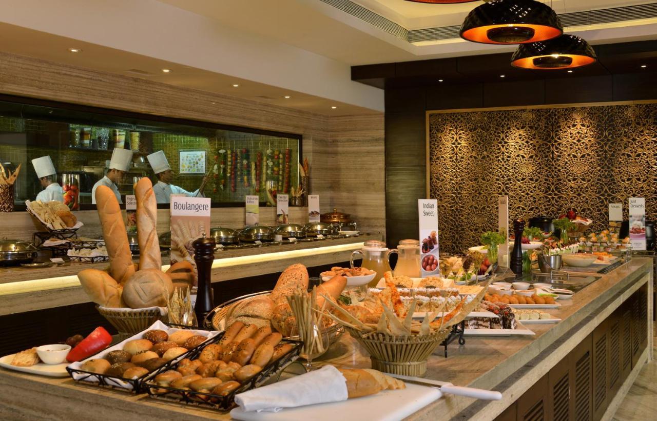 Fortune District Centre, Ghaziabad - Member Itc Hotels' Group Buitenkant foto