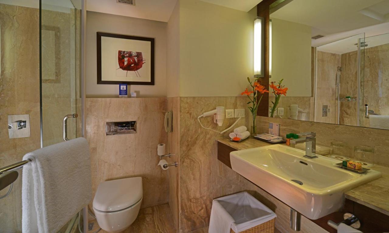 Fortune District Centre, Ghaziabad - Member Itc Hotels' Group Buitenkant foto